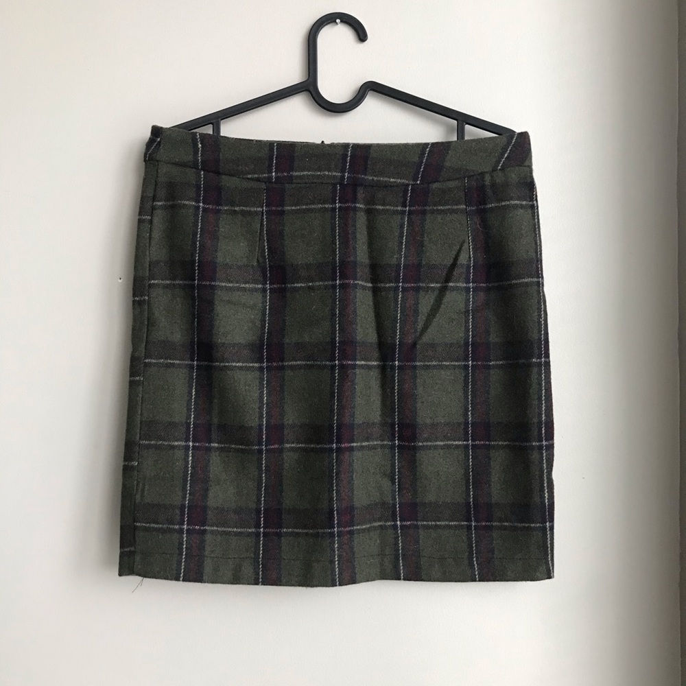 Checked skirt